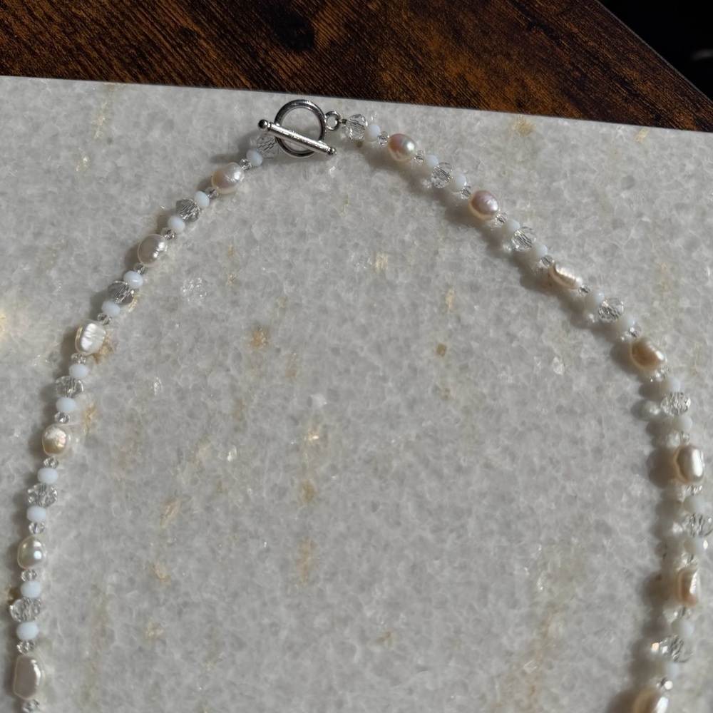 Genuine Freshwater Pearl & Swarovski Crystal Necklace - Picture 6 of 7